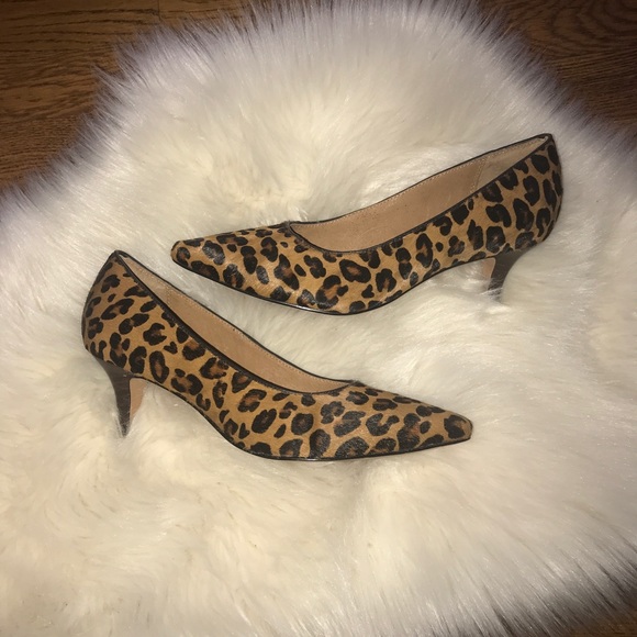clarks leopard pumps